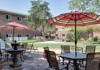 bartlett reserve outdoor courtyard